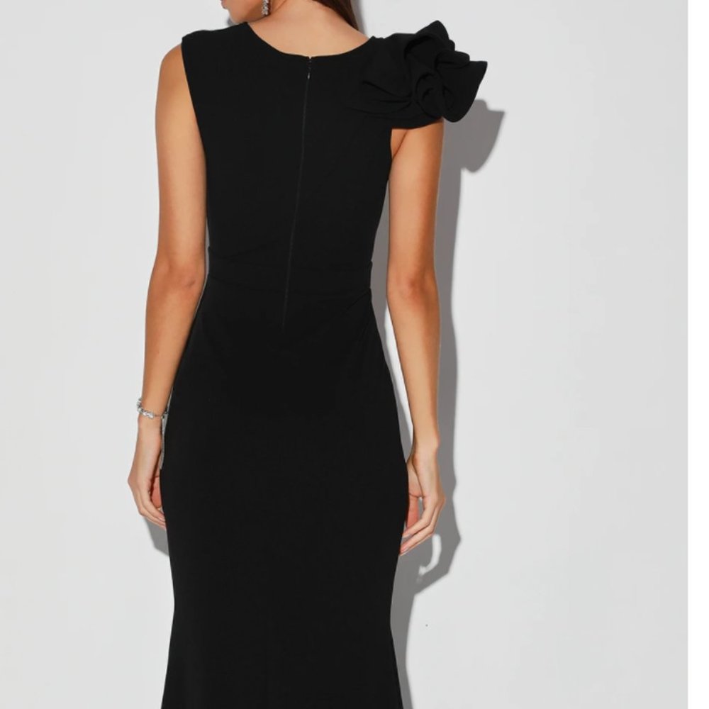 Lucette Black Sleeveless Ruffled Mermaid MaxiDress